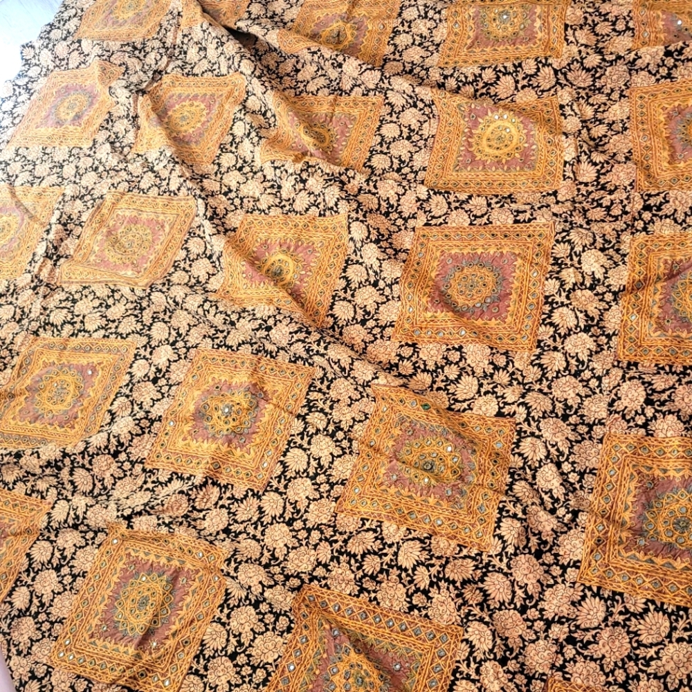 Wonderful large Indian mirrored bedspread. Hanstitched!!